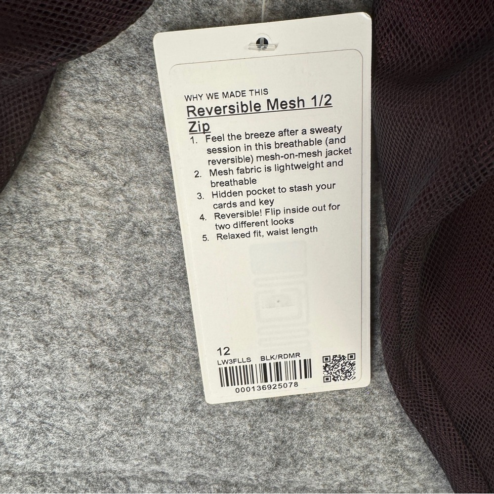 Lululemon Black Red Women's Reversible 1/2 Zip Up Mesh-on-mesh Jacket Size 12 - Picture 7 of 10